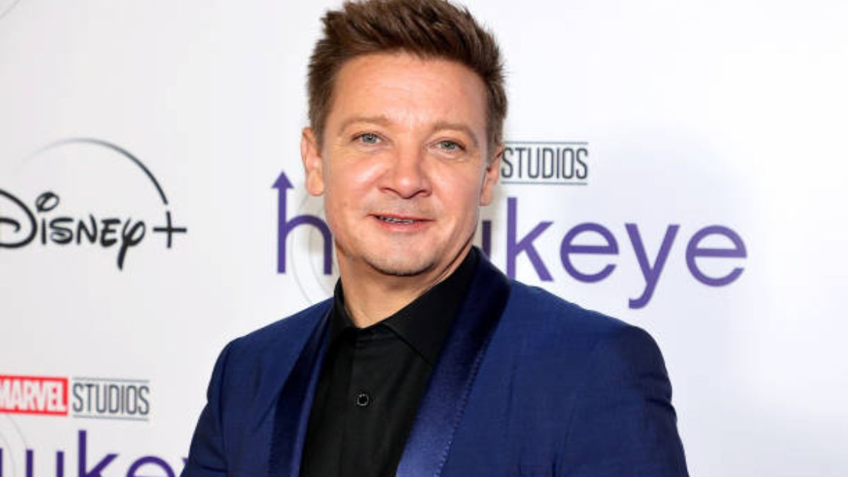 Jeremy Renner Takes His First Jog Since His Snowplow Accident