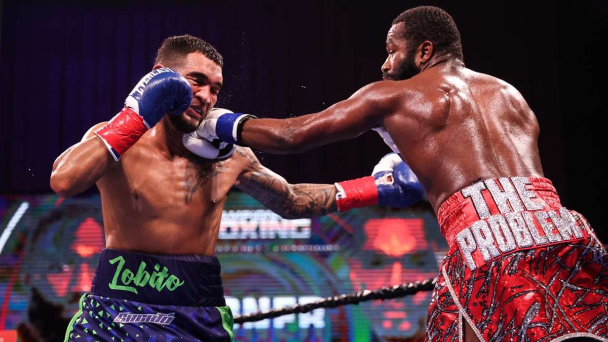 Did Adrien Broner Win Over Bill Hutchinson